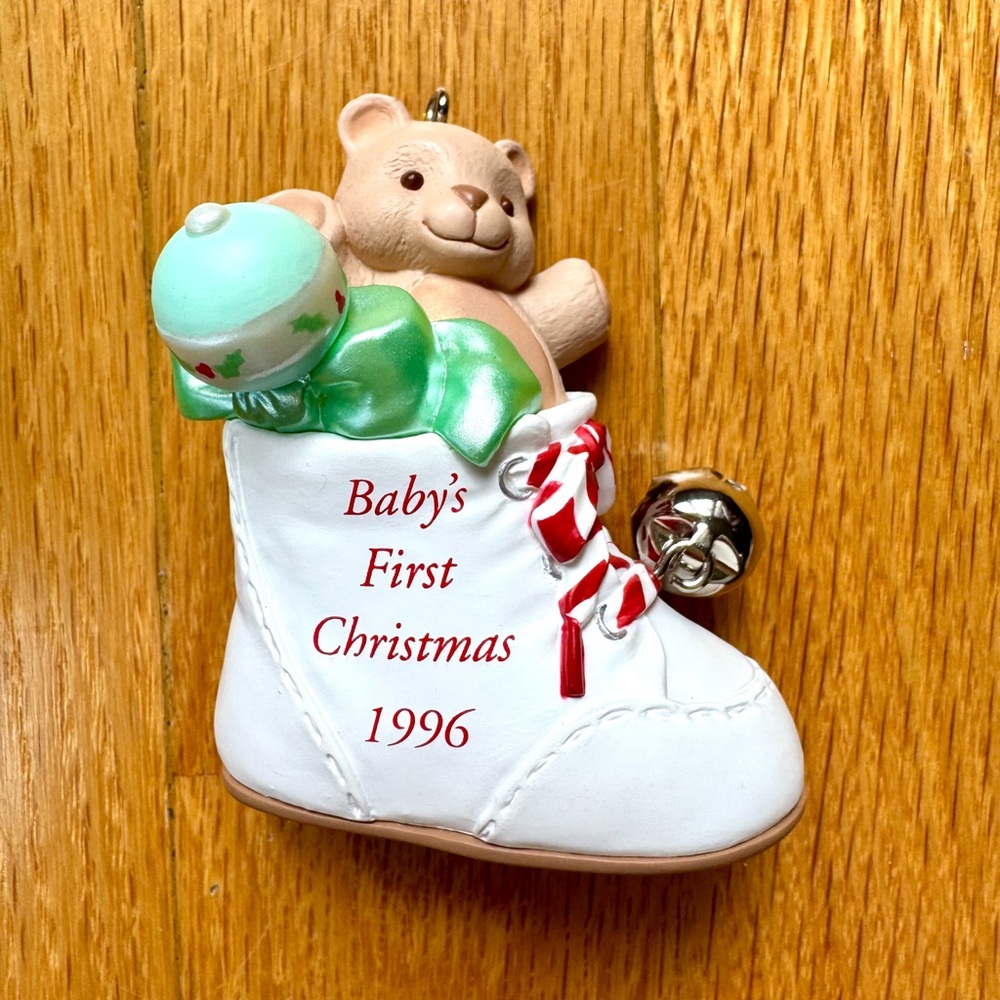Hallmark Keepsake Ornament Baby’s First Christmas 1996 - Picture 4 of 7